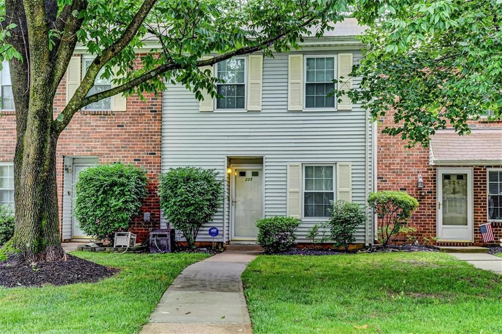 225 Palombi Court - Photo 1