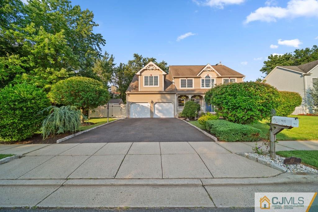 411 Arlington Avenue - Photo 1