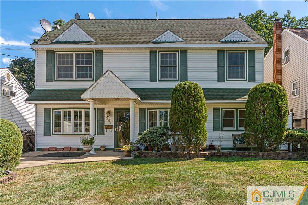 308 Woodruff Avenue - Photo 1