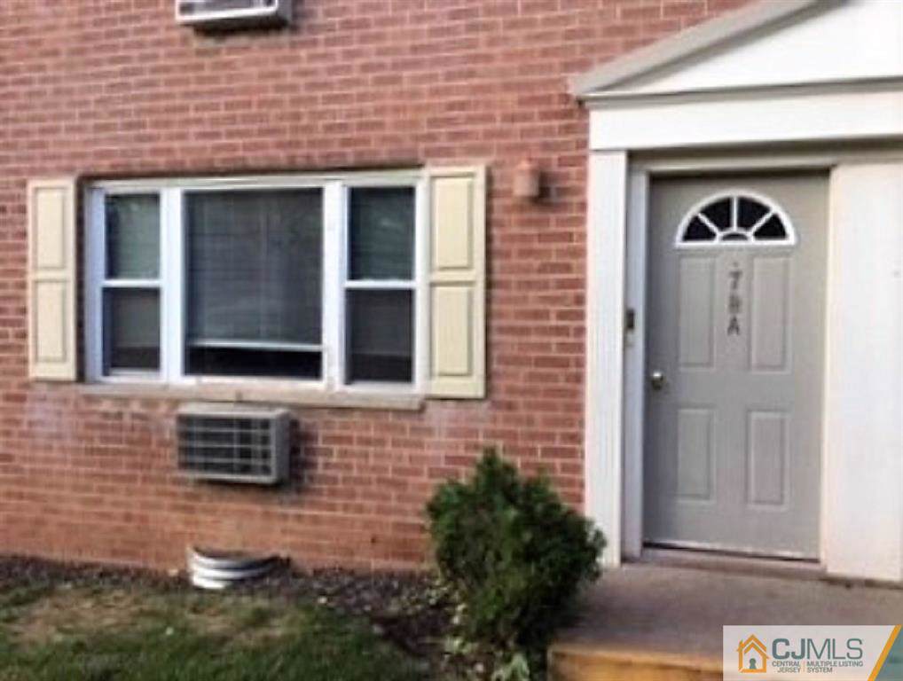 5 York Drive - Photo 1