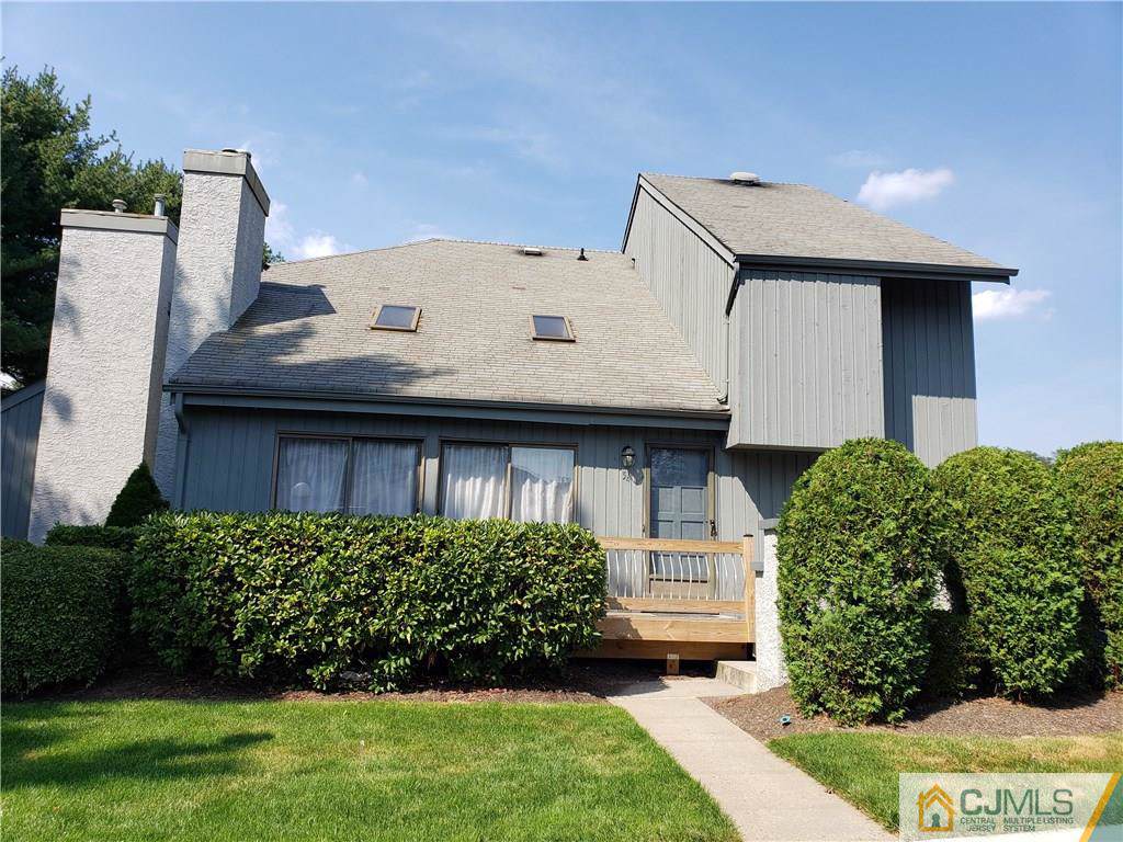 54 Linda Lane - Photo 1