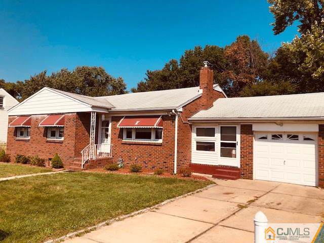 8 Maplewood Avenue - Photo 1