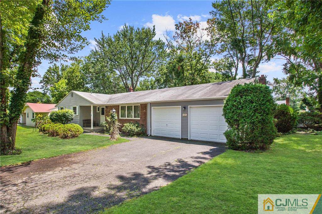 39 Oliver Avenue - Photo 1