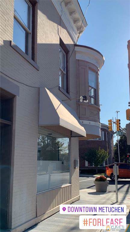 476 Main Street - Photo 1