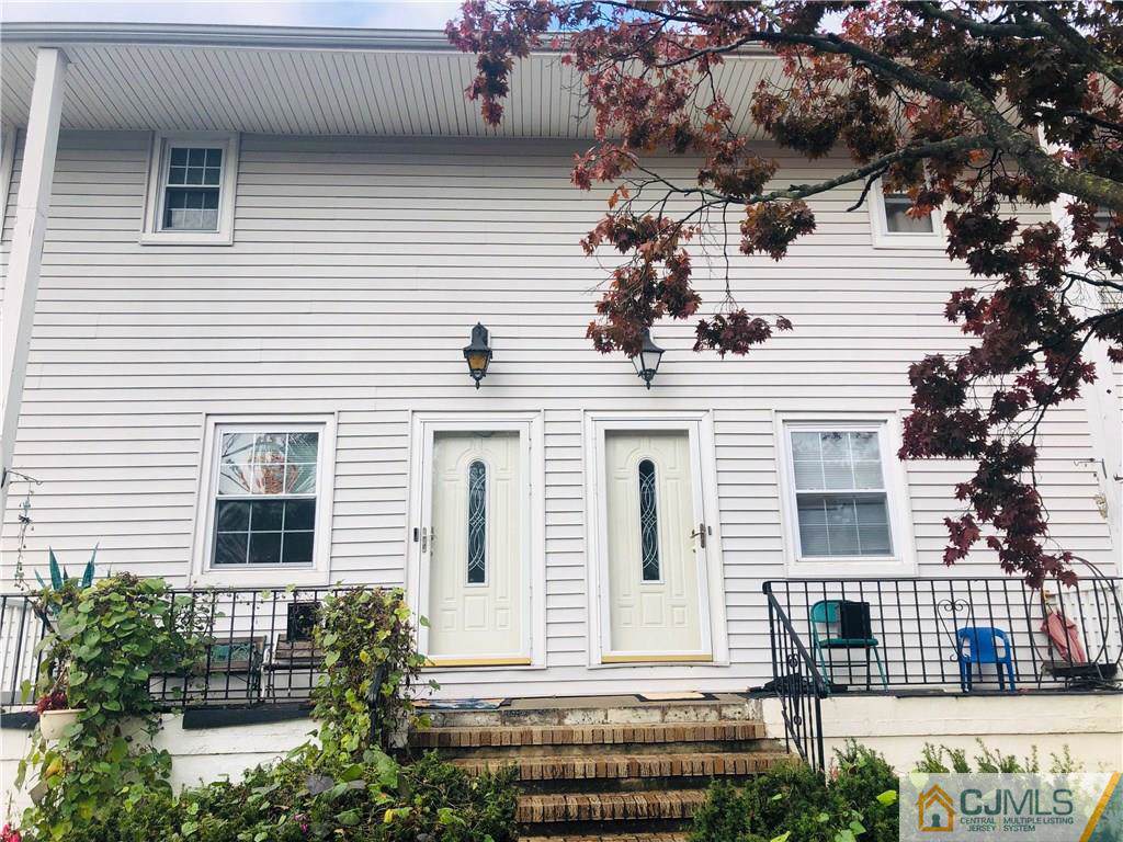 758 Walnut Street - Photo 1