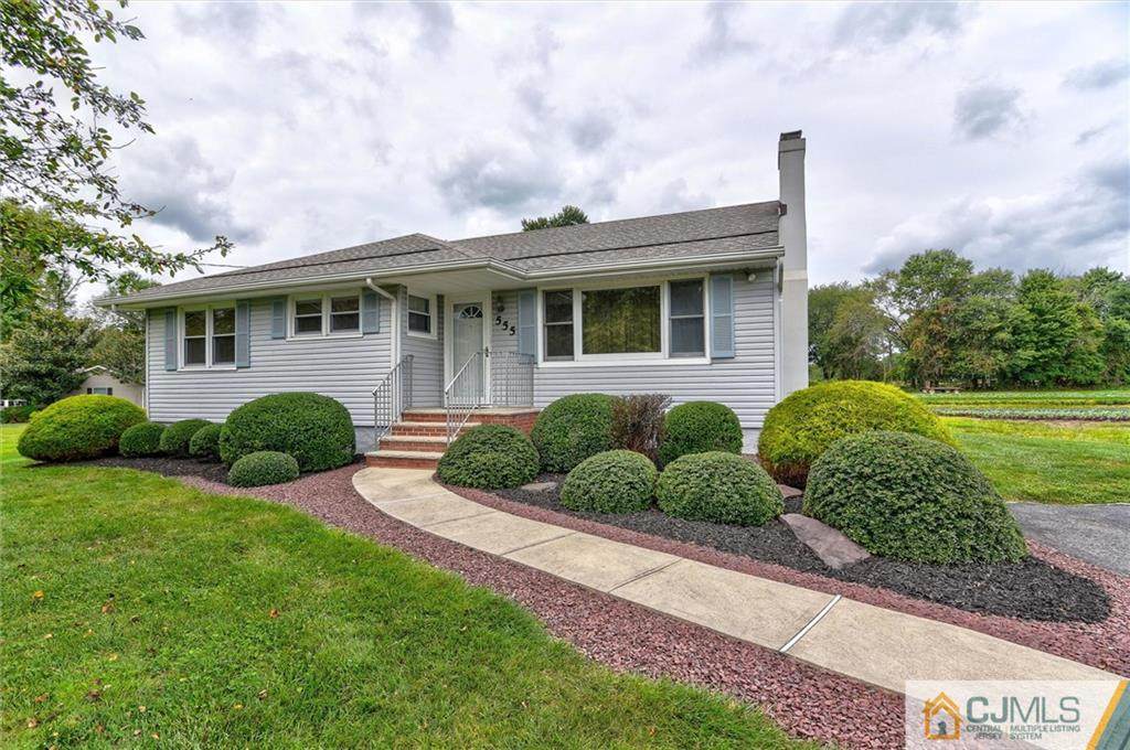 555 Tennent Road - Photo 1