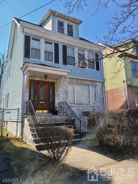 156 Weequahic Avenue - Photo 1