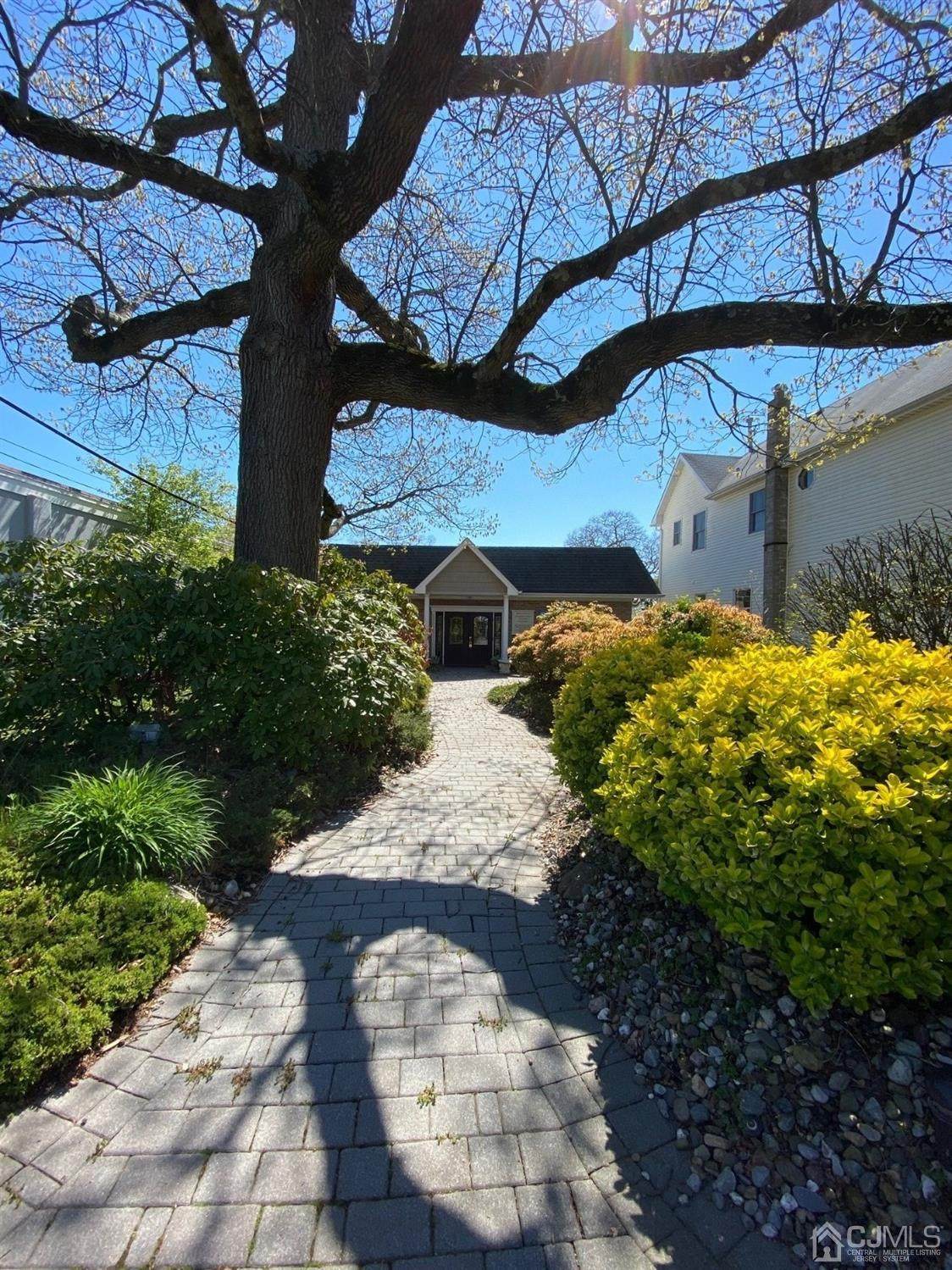 28 Main Street - Photo 1