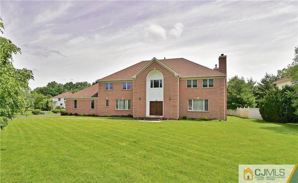 19 Winchester Drive - Photo 1