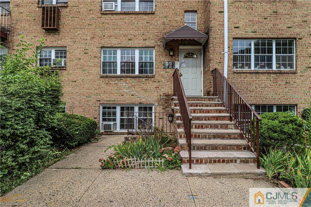 40 College Drive - Photo 1