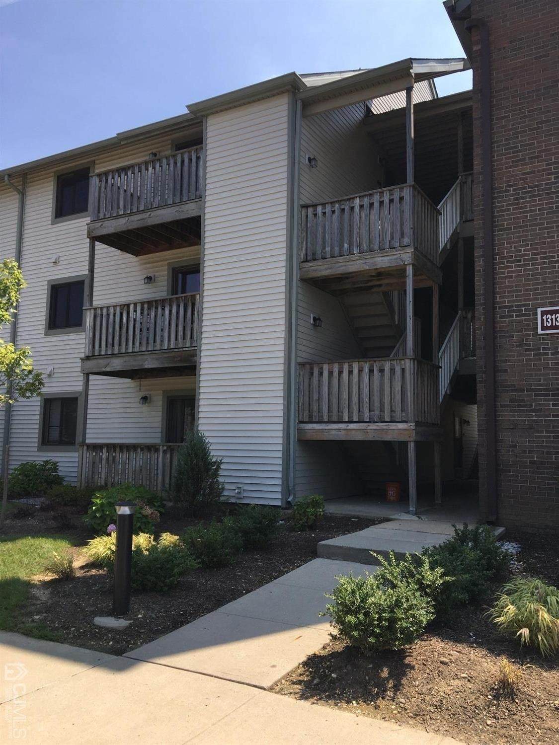 1314 Ravens Crest Drive - Photo 1