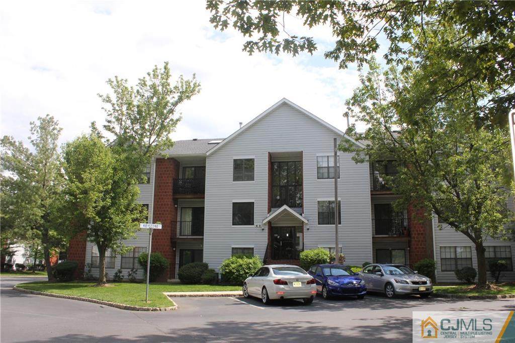 82 Keystone Court - Photo 1
