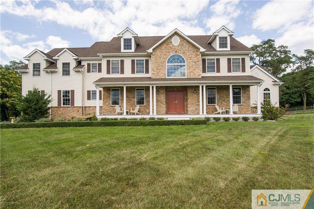 324 Sweetmans Lane - Photo 1