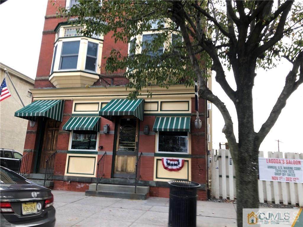 109 Broadway Avenue - Photo 1