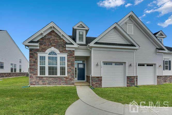 62 Bridge Boulevard - Photo 1