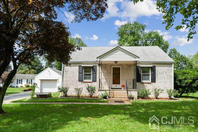 19 Parkway Avenue - Photo 1