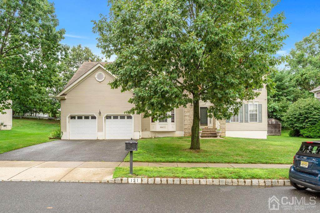 121 Monticello Way - Photo 1