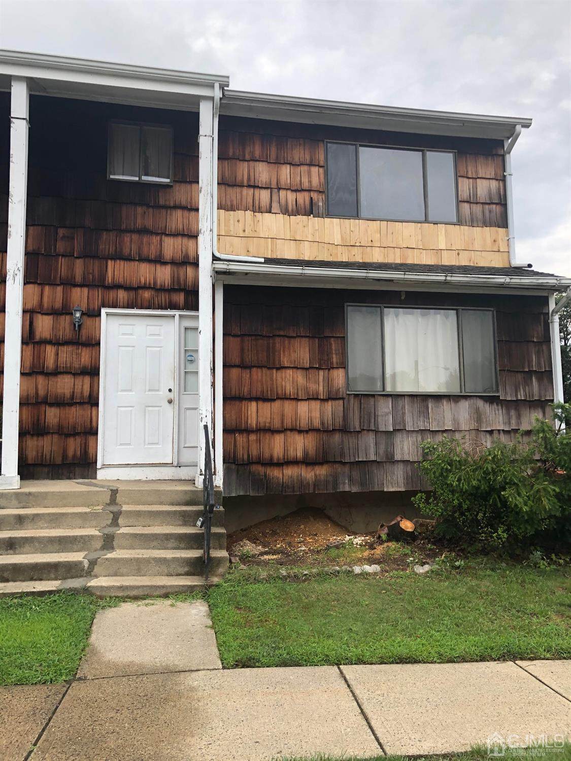 4 Miriam Court - Photo 1