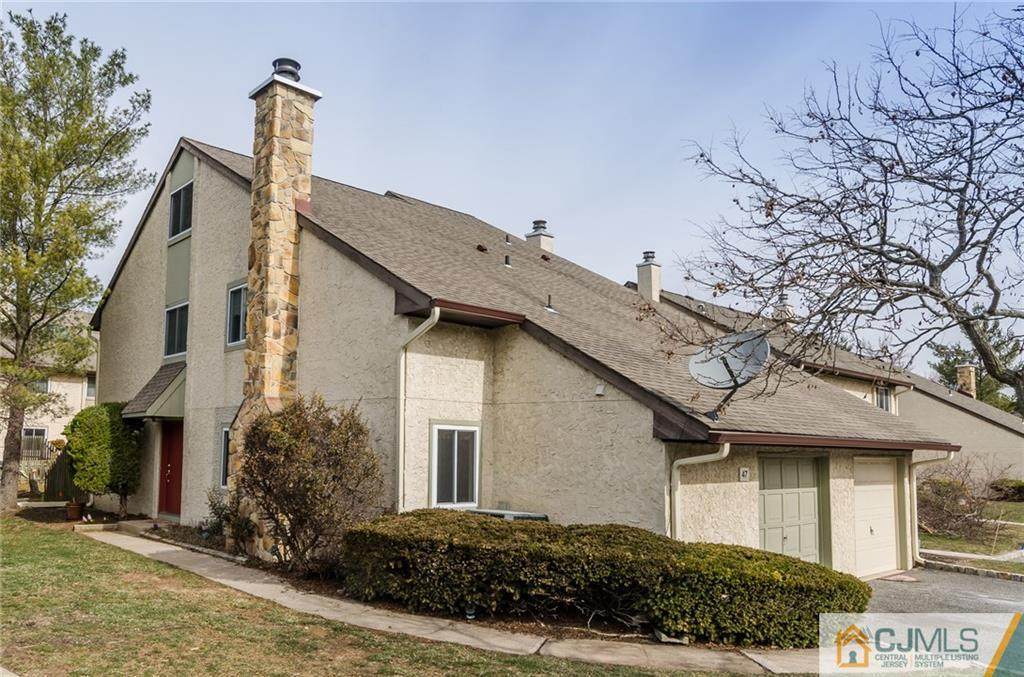 47 Tennyson Drive - Photo 1