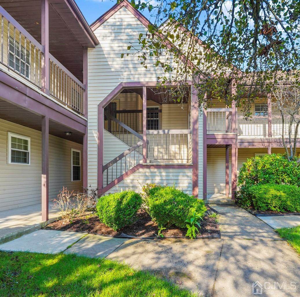 10 Benjamin Franklin Drive - Photo 1