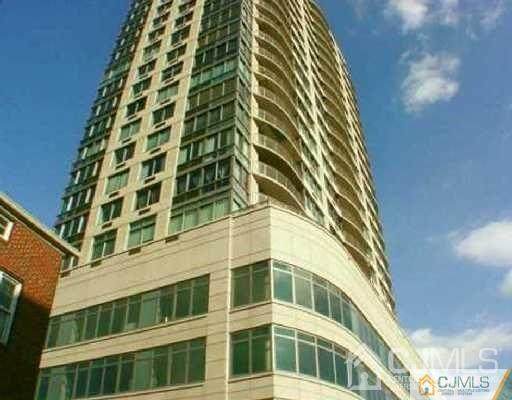 1 Spring Street - Photo 1