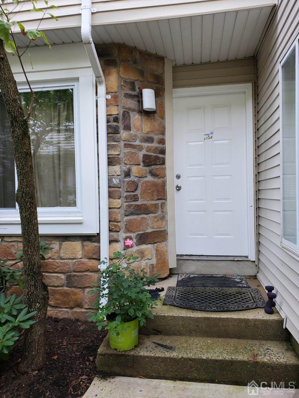 1126 Schmidt Lane - Photo 1