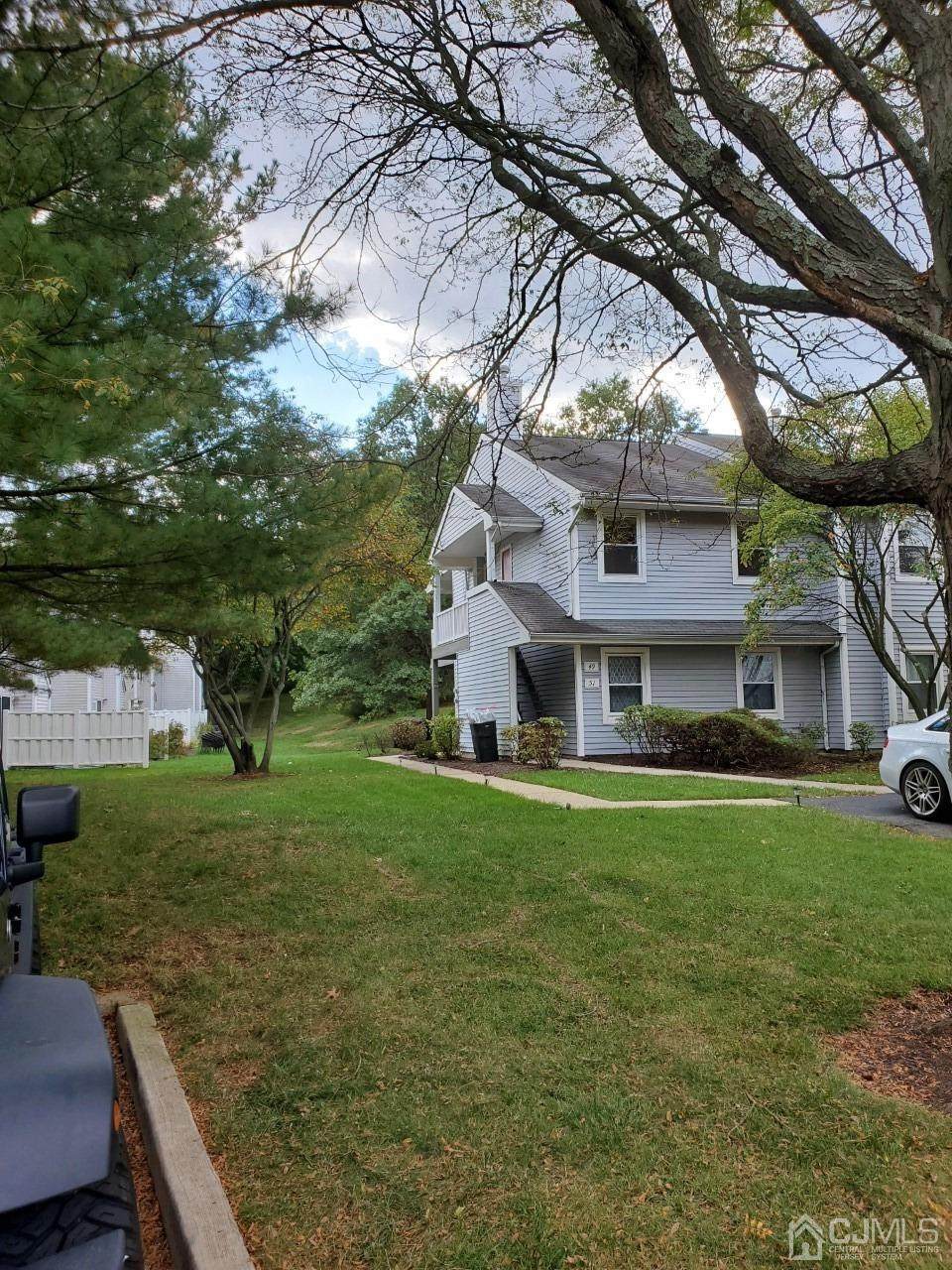 49 Woodmere Drive - Photo 1