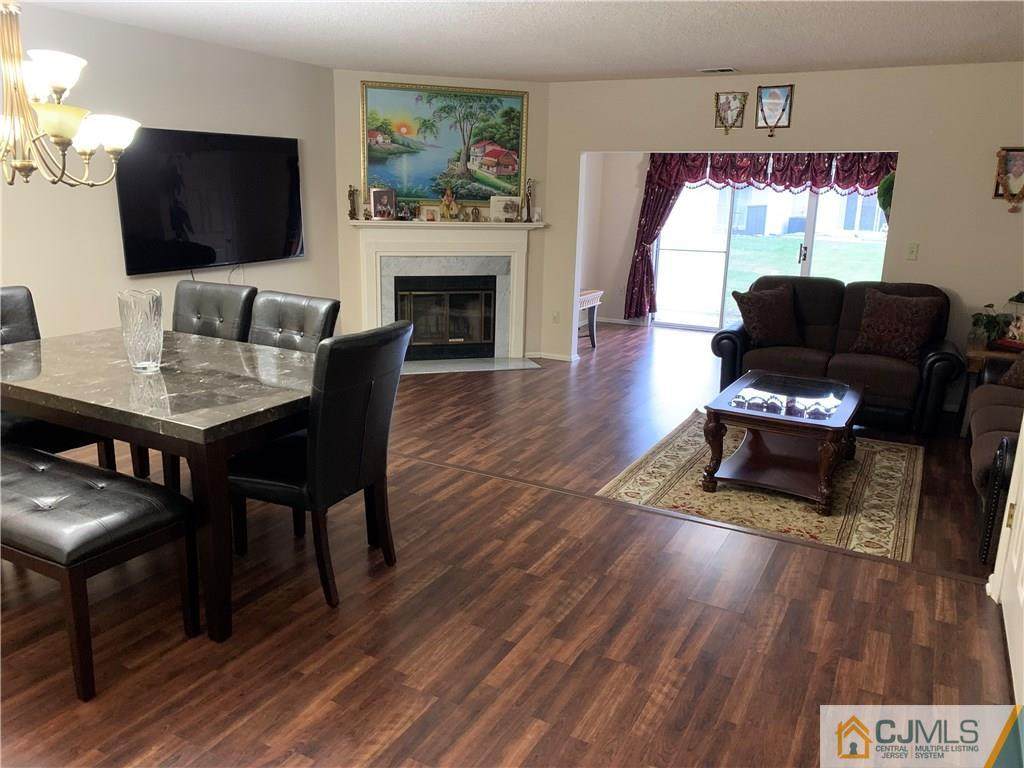 12 Bristol Drive - Photo 1