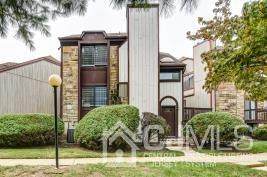 27 Emerald Lane - Photo 1