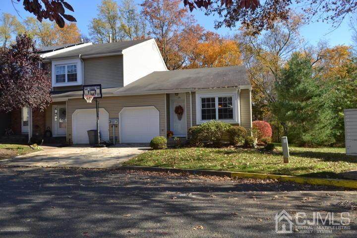 18 Bramble Lane - Photo 1