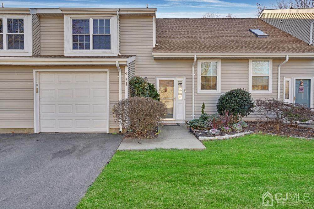 71 Winchester Way - Photo 1