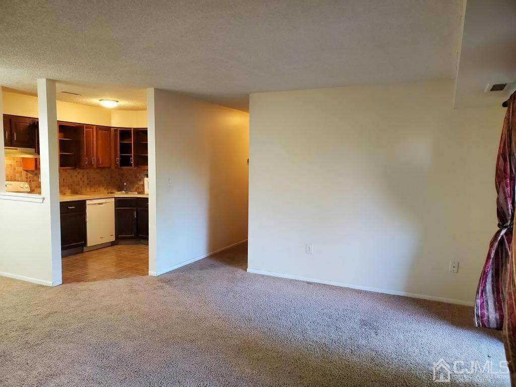 211 Aspen Drive - Photo 1