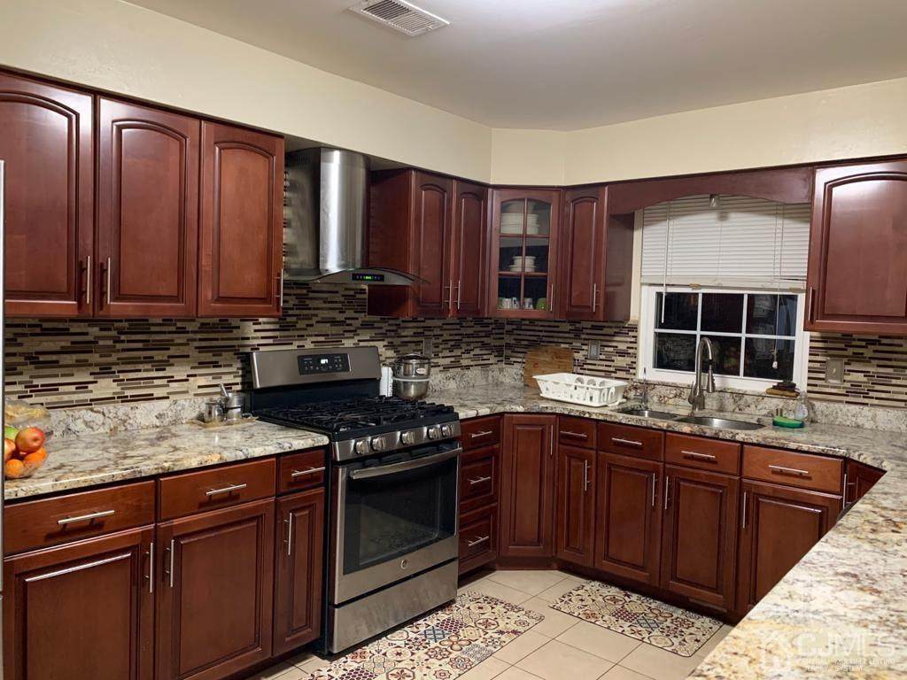 607 Timber Road - Photo 1