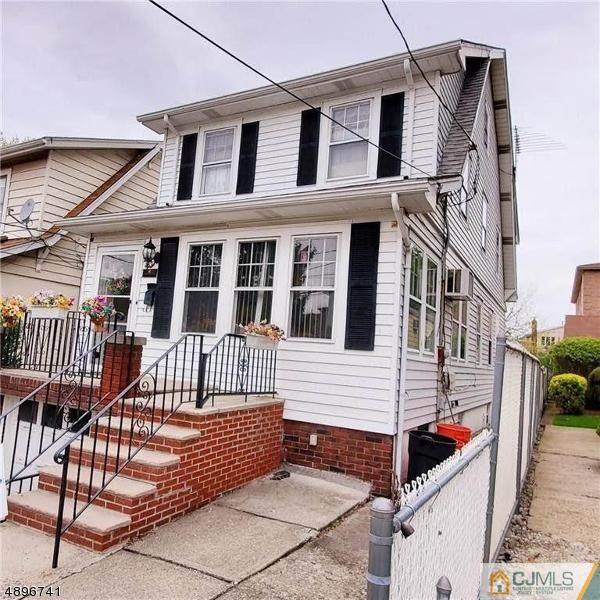 433 Columbia Avenue - Photo 1