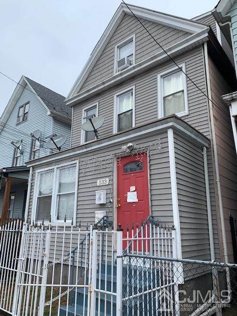 533 Marshall Street - Photo 1