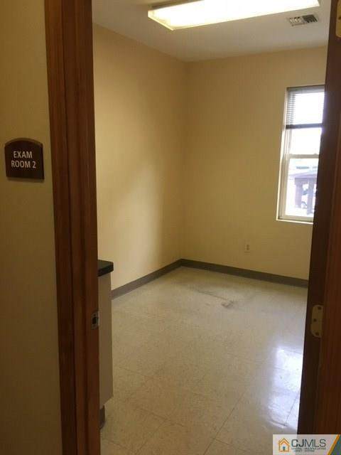 222 Easton Avenue - Photo 1