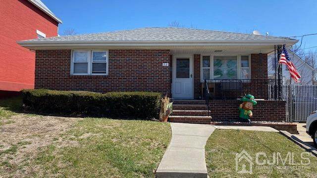 38 Mary Avenue - Photo 1