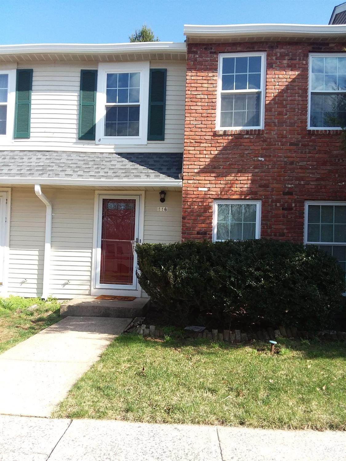 116 Selby Court - Photo 1