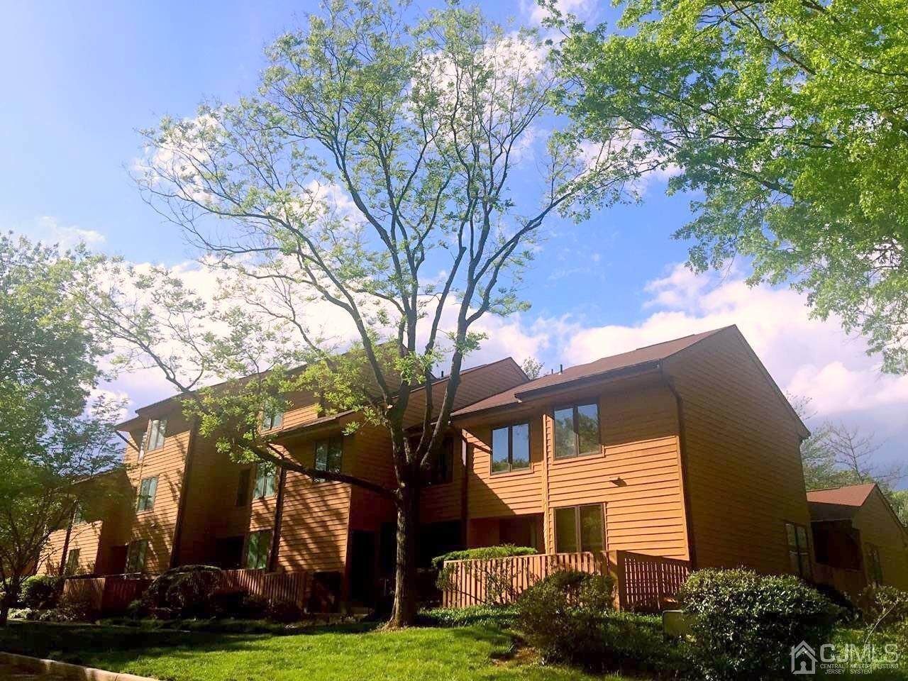 15 Sayre Drive - Photo 1
