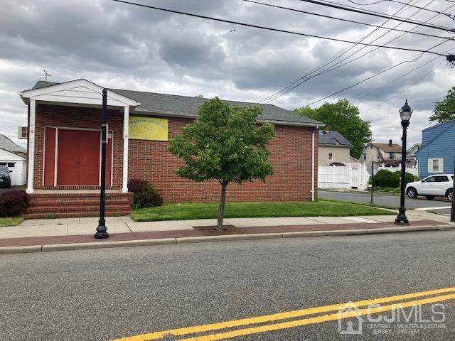 728 Roosevelt Avenue - Photo 1