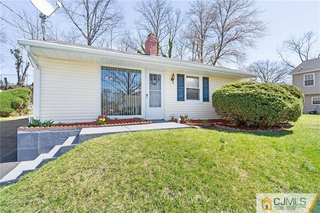 74 Grant Avenue - Photo 1
