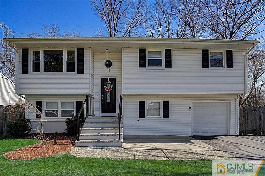19 Dickerson Drive - Photo 1