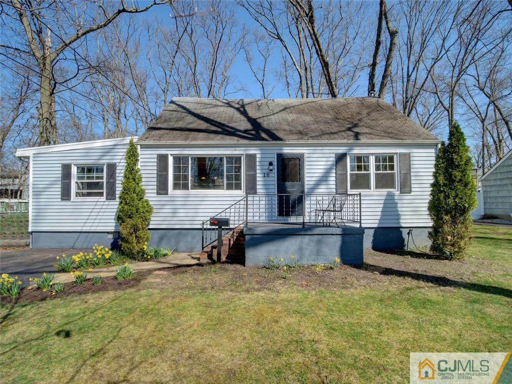 16 Phoenix Parkway - Photo 1