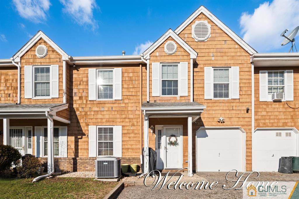 19 Delavan Court - Photo 1