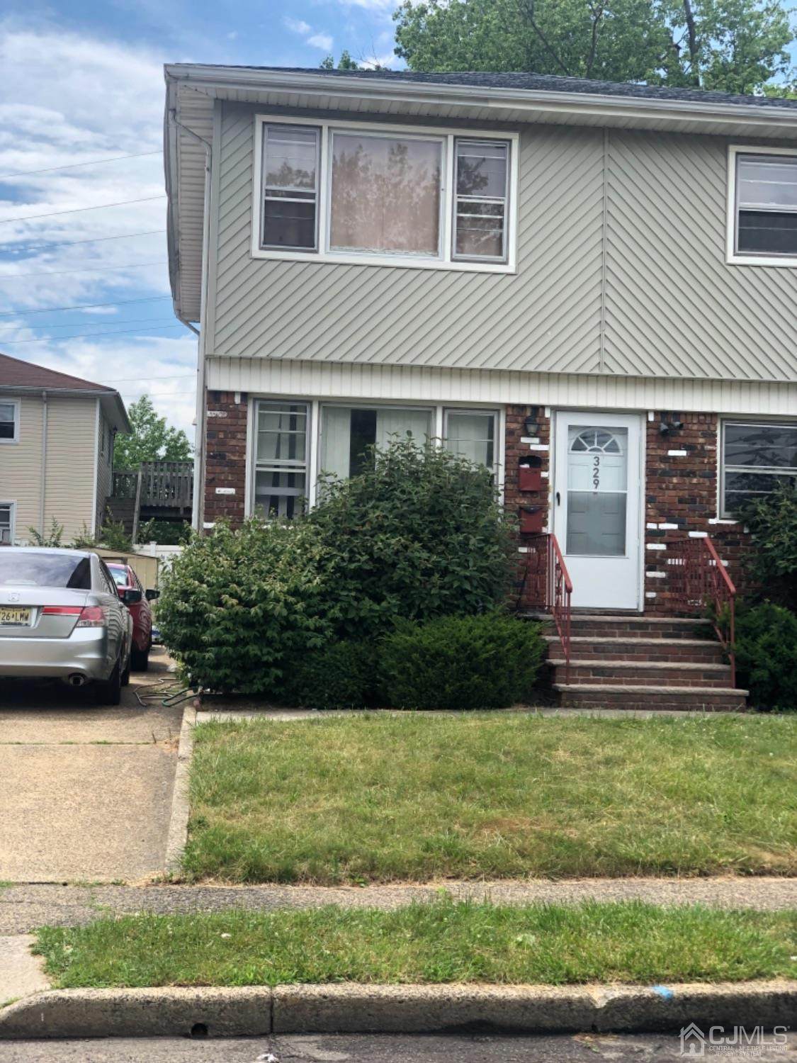 329 Benjamin Avenue - Photo 1