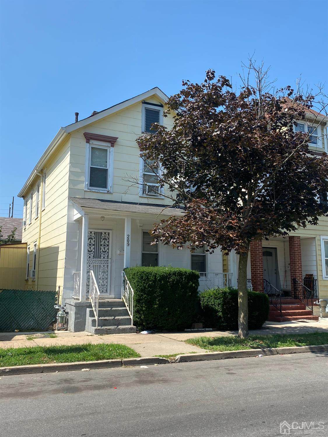 209 Joyce Kilmer Avenue - Photo 1