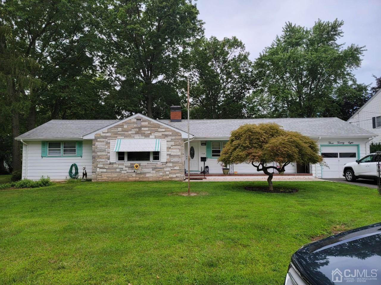 328 Madison Avenue - Photo 1