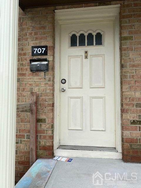 707 Sharon Garden Court - Photo 1