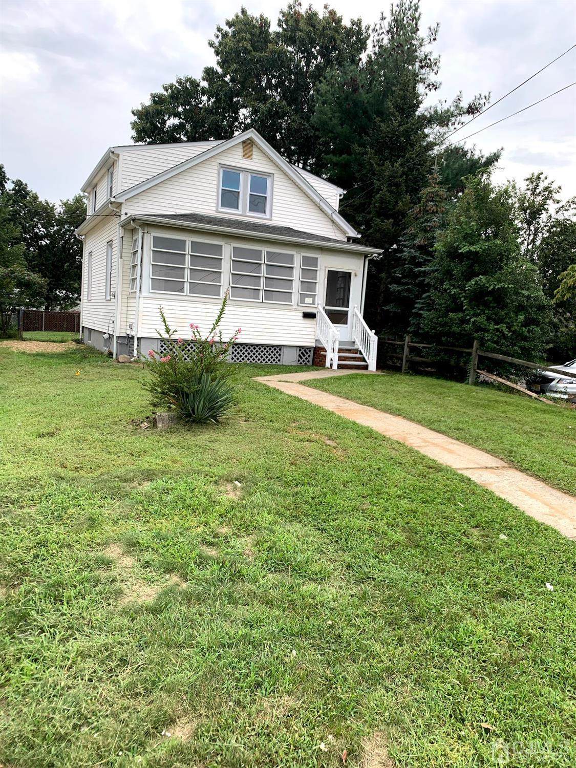 3194 Washington Road - Photo 1