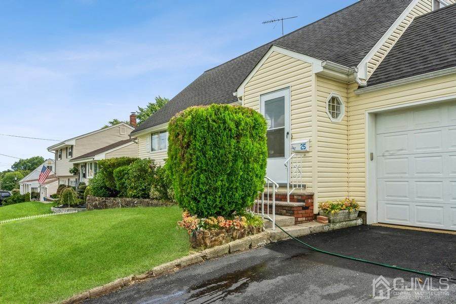 25 Athens Avenue - Photo 1